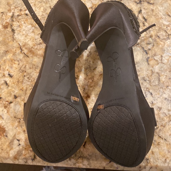 Black Satin high heels - Picture 6 of 6